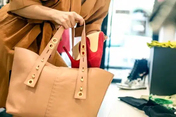 آشنایی با بیمه سرقت مغازه