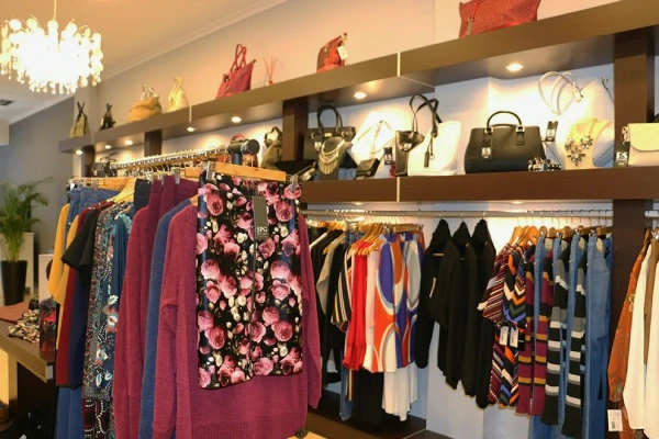 فروش لباس چقدر سود دارد [بهترین روش محاسبه درصد سود پوشاک]